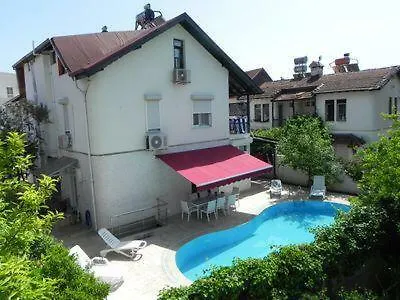 Blue Hause